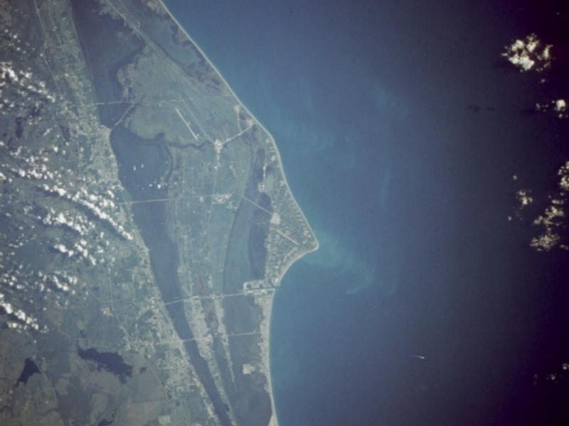 Kennedy_Space_Center_from_Orbit.jpg